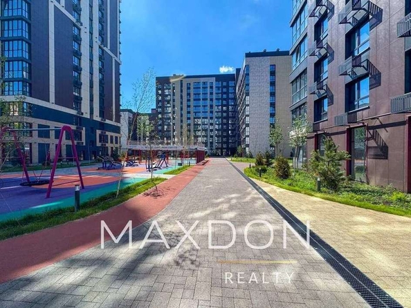 
  Продается 3-комн. квартира, 75 м², Берберовская ул, д. 15
. Фото 40.