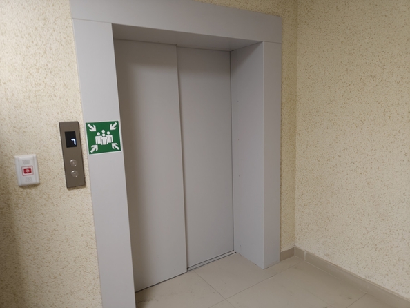 
  Продается 2-комн. квартира, 53 м², Тибетская ул, д. 1
. Фото 12.