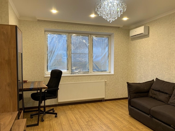 
  Продается 2-комн. квартира, 52 м², Чаленко пер, д. 17/2
. Фото 12.