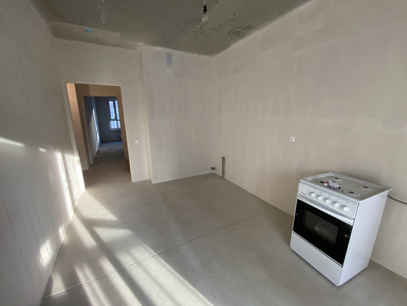 
  Продается 2-комн. квартира, 49.2 м², Берберовская ул, д. 15
. Фото 6.