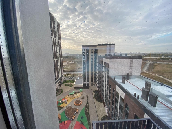 
  Продается 1-комн. квартира, 35 м², Берберовская ул, д. 11
. Фото 16.