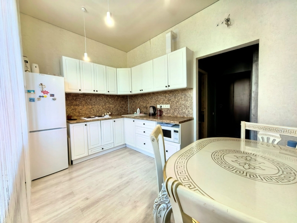 
  Продается 1-комн. квартира, 35.8 м², 2-я Володарского ул, д. 178
. Фото 3.