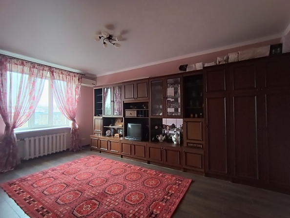 
  Продается 3-комн. квартира, 77.1 м², Михаила Нагибина пр-кт, д. 27
. Фото 6.