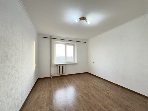 
  Продается 2-комн. квартира, 52.9 м², Коминтерна ул, д. 143
. Фото 4.