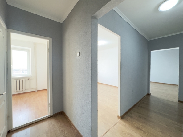
  Продается 2-комн. квартира, 52.9 м², Коминтерна ул, д. 143
. Фото 8.