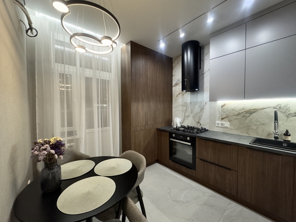 
  Продается 3-комн. квартира, 63 м², Берберовская ул, д. 30
. Фото 1.