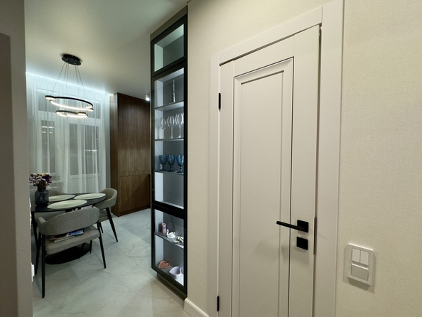 
  Продается 3-комн. квартира, 63 м², Берберовская ул, д. 30
. Фото 2.
