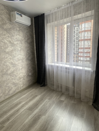 
  Продается 2-комн. квартира, 65.4 м², Берберовская ул, д. 28
. Фото 8.