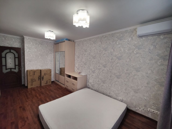 
  Продается 2-комн. квартира, 70 м², Извилистая ул, д. 7
. Фото 8.