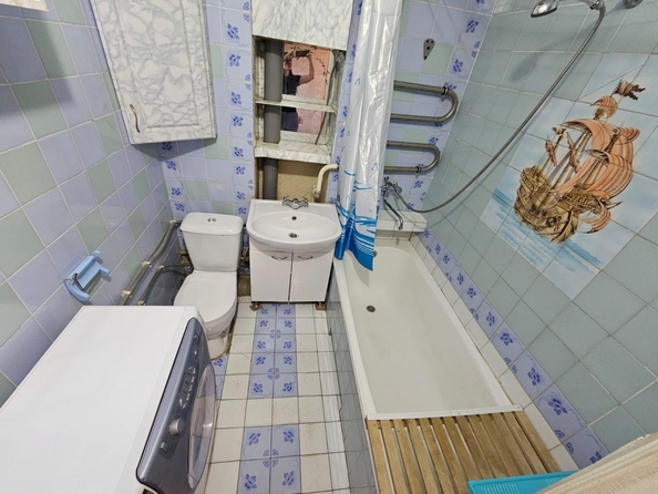 
  Продается 1-комн. квартира, 36 м², Стачки пр-кт, д. 208/1
. Фото 7.