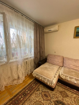 
  Продается 3-комн. квартира, 61 м², Добровольского ул, д. 11
. Фото 2.