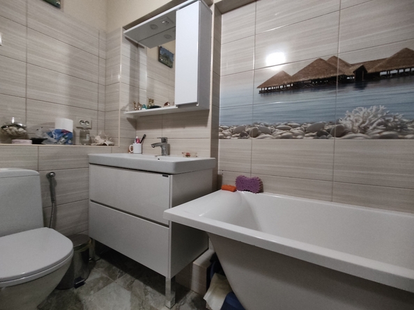 
  Продается 3-комн. квартира, 77 м², Ларина ул, д. 43/1
. Фото 11.