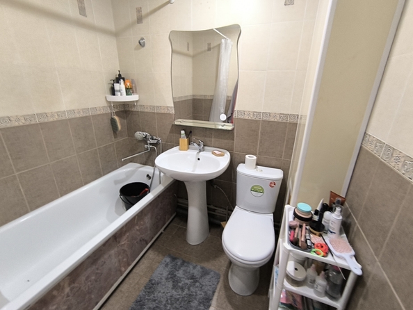 
  Продается 1-комн. квартира, 37.2 м², Таганрогская ул, д. 118
. Фото 9.