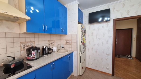 
  Продается 2-комн. квартира, 41 м², Жмайлова ул, д. 4/2
. Фото 3.