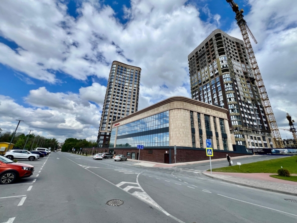 
  Продается 3-комн. квартира, 74.7 м², Бориса Слюсаря ул, д. 15
. Фото 18.
