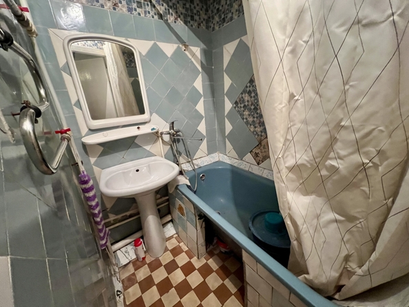 
  Продается 2-комн. квартира, 40 м², Ленина пр-кт, д. 33
. Фото 6.