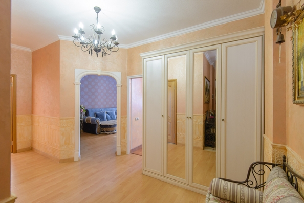 
  Продается 2-комн. квартира, 77 м², Ульяновская ул, д. 50
. Фото 10.
