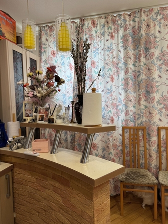 
  Продается 4-комн. квартира, 99.5 м², Жмайлова ул, д. 27
. Фото 5.