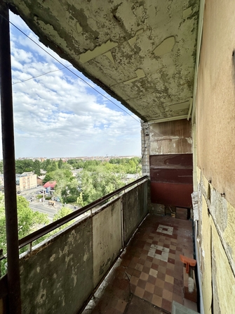 
  Продается 1-комн. квартира, 35 м², Коммунистический пр-кт, д. 12
. Фото 3.