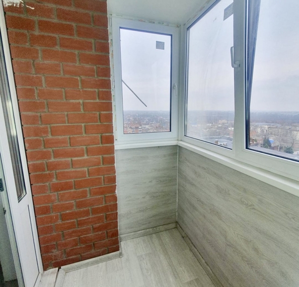 
  Продается 1-комн. квартира, 39 м², Воровского ул, д. 17
. Фото 2.