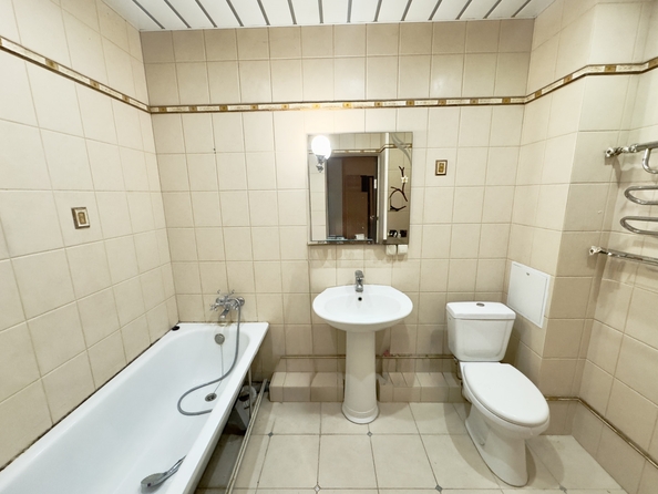 
  Продается 1-комн. квартира, 52 м², Мира ул, д. 2
. Фото 5.