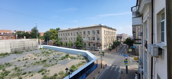 
  Продается 2-комн. квартира, 44 м², Семашко пер, д. 25
. Фото 13.