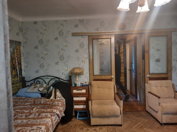 
  Продается 1-комн. квартира, 37 м², Коммунистический пр-кт, д. 28
. Фото 2.