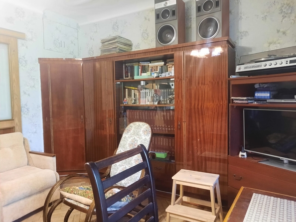 
  Продается 1-комн. квартира, 37 м², Коммунистический пр-кт, д. 28
. Фото 3.