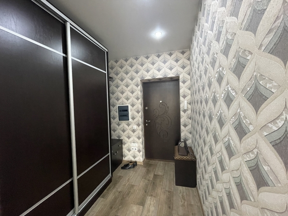 
  Продается 1-комн. квартира, 52.7 м², 2-я Володарского ул, д. 178
. Фото 2.