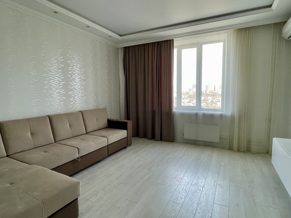 
  Продается 2-комн. квартира, 57 м², Скачкова ул, д. 62
. Фото 12.