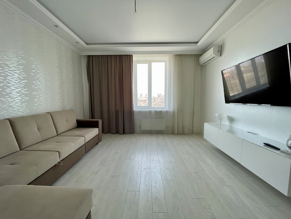
  Продается 2-комн. квартира, 57 м², Скачкова ул, д. 62
. Фото 17.