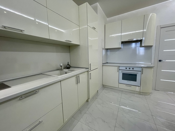 
  Продается 2-комн. квартира, 57 м², Скачкова ул, д. 62
. Фото 21.