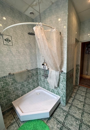 
  Продается 4-комн. квартира, 90.3 м², Варфоломеева ул, д. 213
. Фото 8.