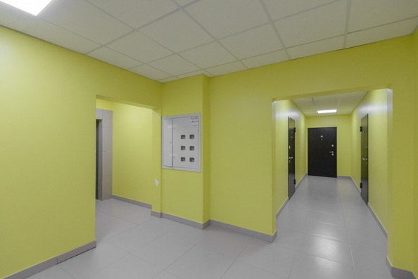 
  Продается 4-комн. квартира, 93 м², Комсомольская ул, д. 135
. Фото 25.