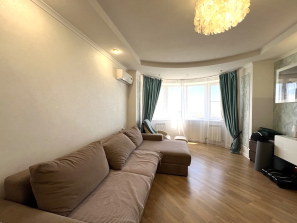 
  Продается 2-комн. квартира, 76 м², 40-летия Победы пр-кт, д. 85
. Фото 4.