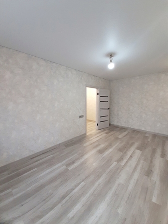 
  Продается 1-комн. квартира, 32 м², Стачки пр-кт, д. 186
. Фото 2.