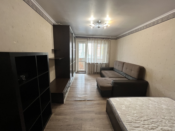
  Продается 1-комн. квартира, 45 м², Мильчакова ул, д. 45
. Фото 4.