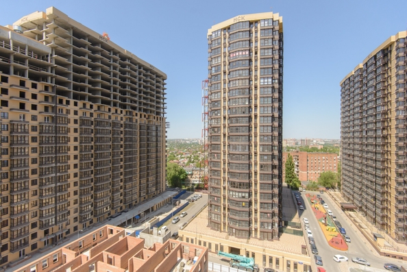 
  Продается 2-комн. квартира, 54 м², Ларина ул, д. 45
. Фото 1.