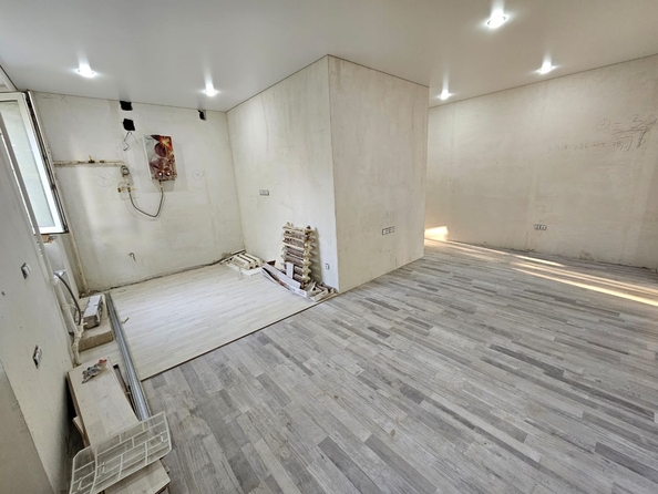 
  Продается 3-комн. квартира, 50 м², Гайдара ул, д. 5
. Фото 1.