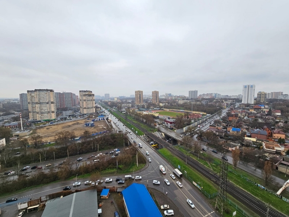 
  Продается 3-комн. квартира, 82.5 м², Нансена ул, д. 93с1
. Фото 6.