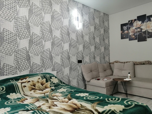 
  Продается 1-комн. квартира, 32 м², 40-летия Победы пр-кт, д. 111
. Фото 4.