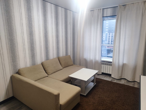 
  Продается 1-комн. квартира, 33 м², 40-летия Победы пр-кт, д. 111
. Фото 2.