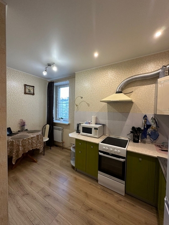 
  Продается 2-комн. квартира, 41 м², Батуринская ул, д. 165
. Фото 6.
