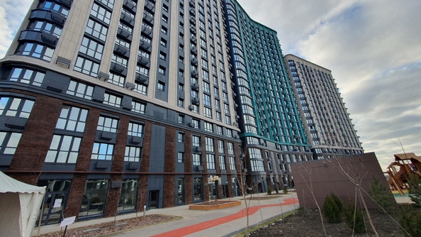 
  Продается 2-комн. квартира, 60 м², Бориса Слюсаря ул, д. 23
. Фото 10.