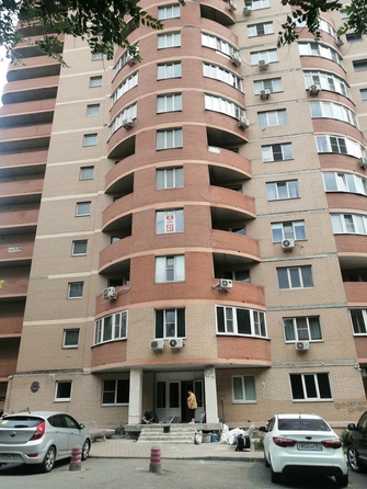 
  Продается 2-комн. квартира, 80 м², Ленина пр-кт, д. 105
. Фото 1.