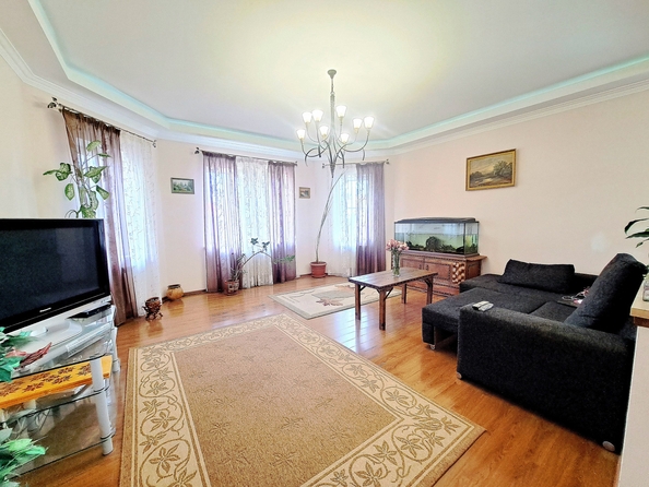 
  Продается дом, 403 м², Ростов-на-Дону
. Фото 2.