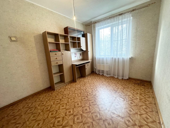 
  Продается 3-комн. квартира, 64 м², Зорге ул, д. 27/1
. Фото 3.