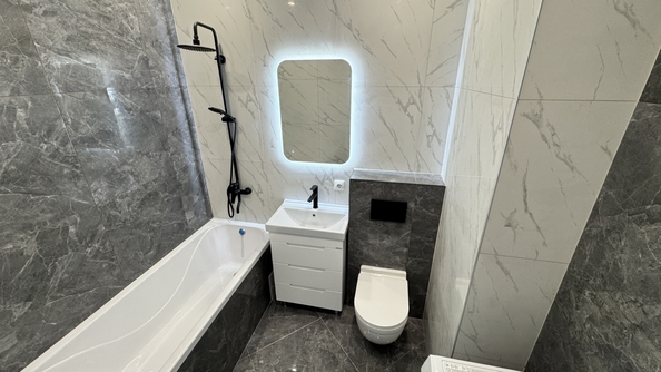 
  Продается 2-комн. квартира, 48.5 м², Вересаева ул, д. 102
. Фото 19.