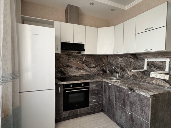 
  Продается 1-комн. квартира, 38 м², Еляна ул, д. 54
. Фото 6.