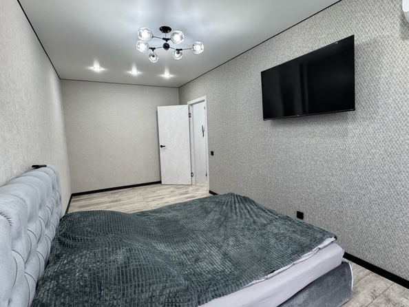 
  Продается 1-комн. квартира, 37 м², Буденновский пр-кт, д. 1Б
. Фото 3.
